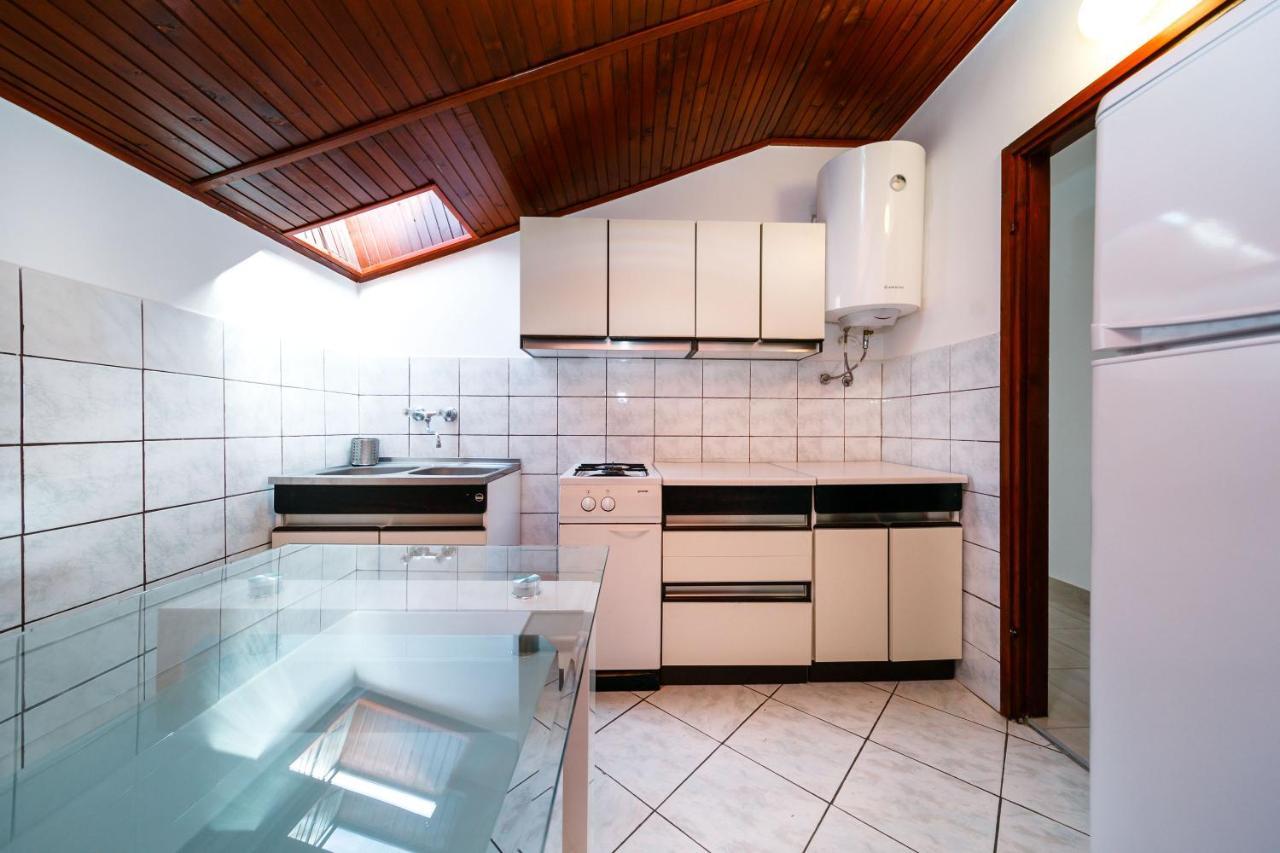 Marie I Nikola Apartment Krk Town Exterior photo