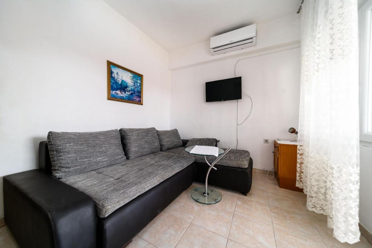 Marie I Nikola Apartment Krk Town Exterior photo